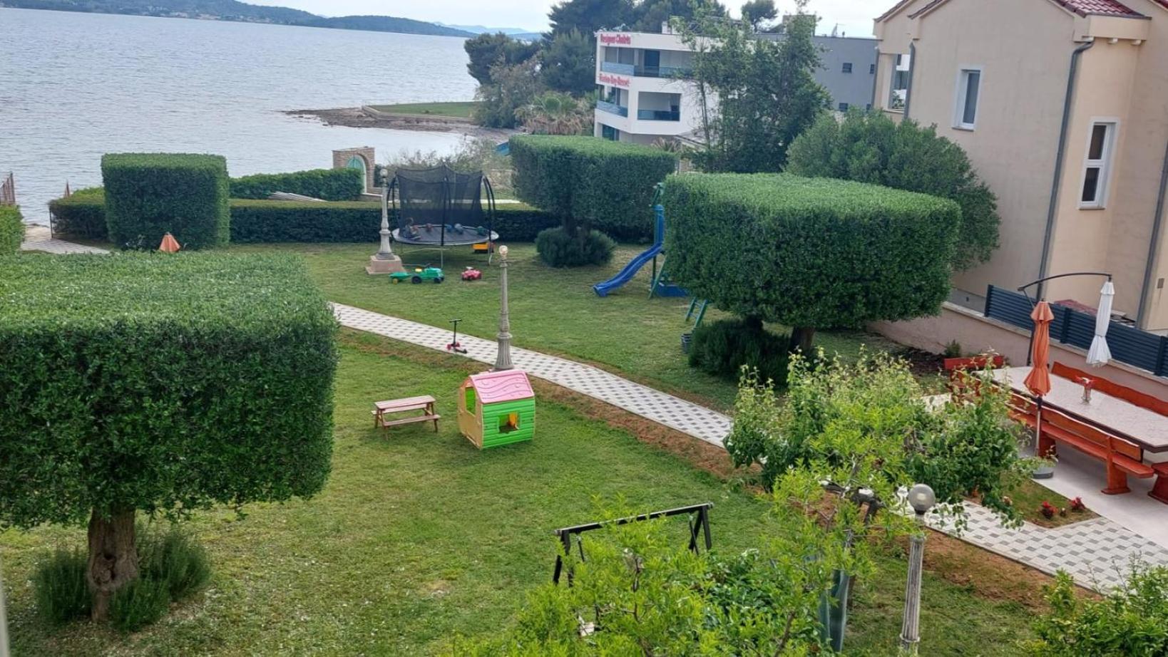Sukošan Apartments Becky On A Sandy Beach Without Crowd מראה חיצוני תמונה